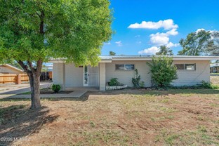 102 E Avenue H - Photo 1 of 1