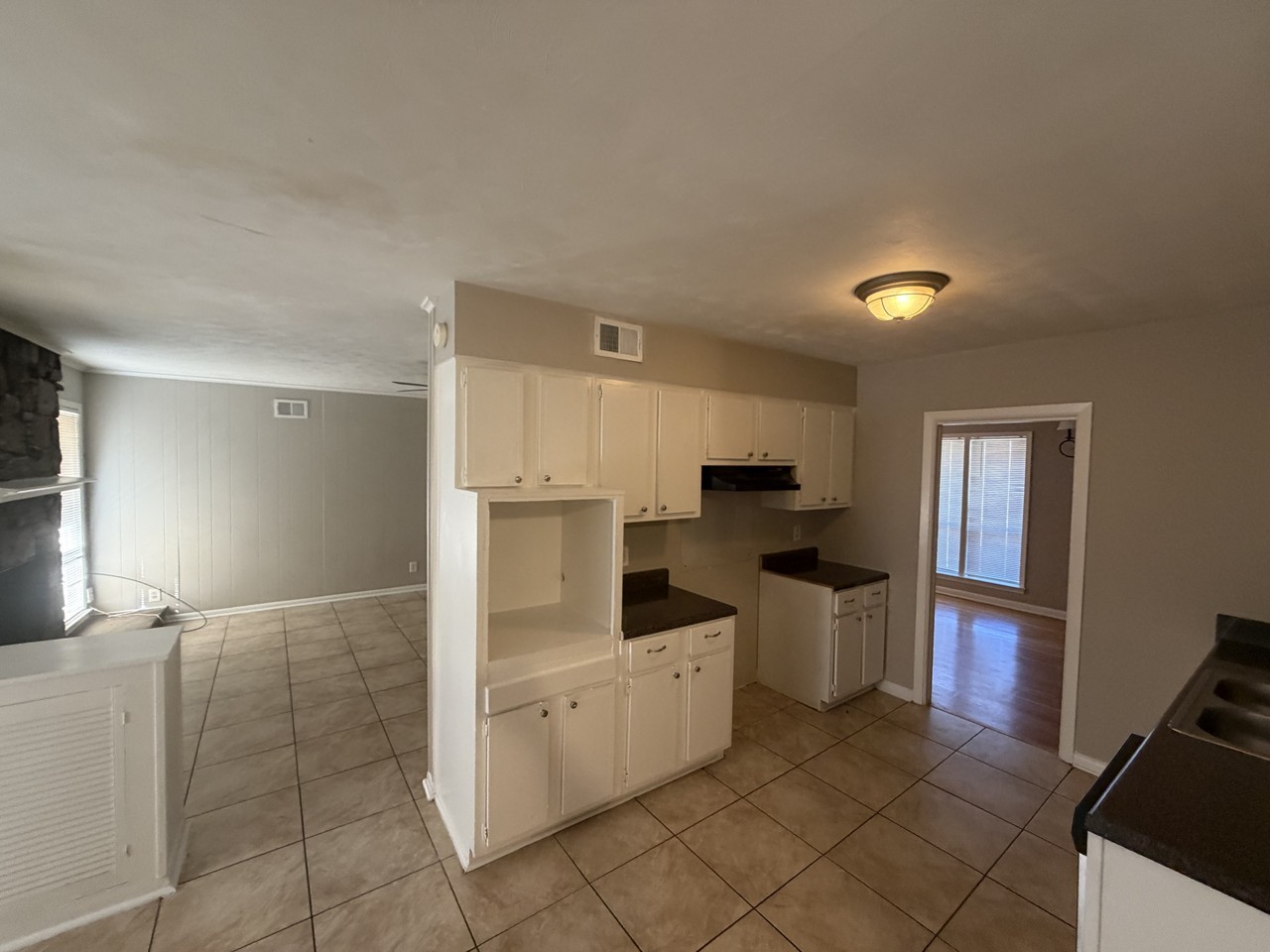 2871 Executive Dr - Photo 6 of 13