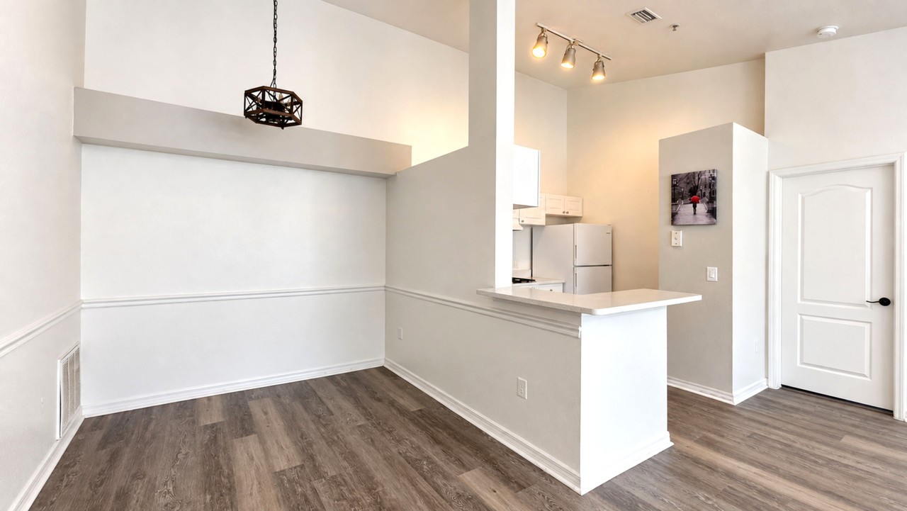 3391 S Kirkman Rd #1237 - Photo 3 of 18