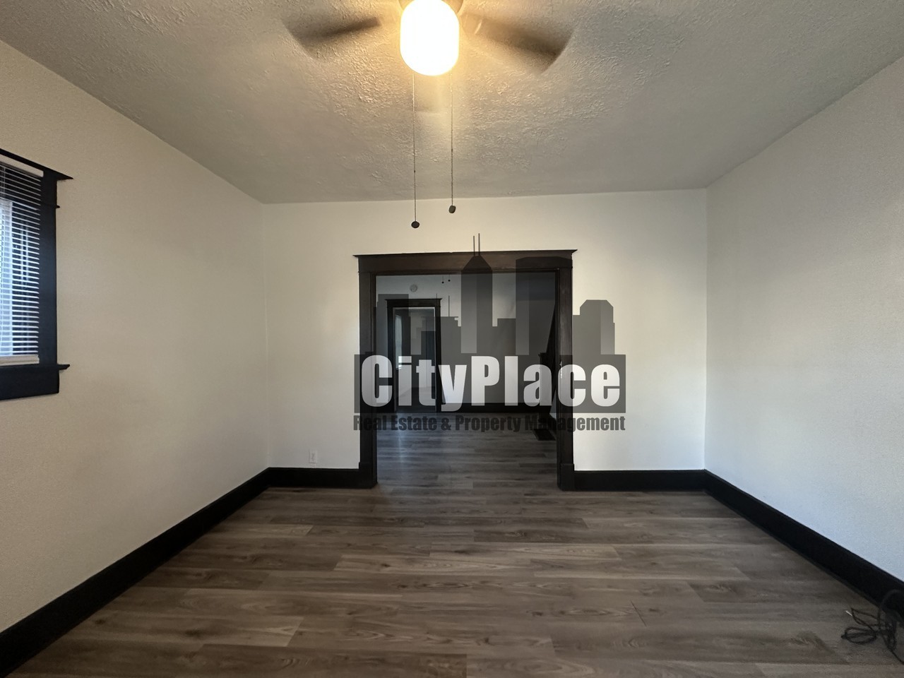 2113 Ringgold Ave - Photo 6 of 15