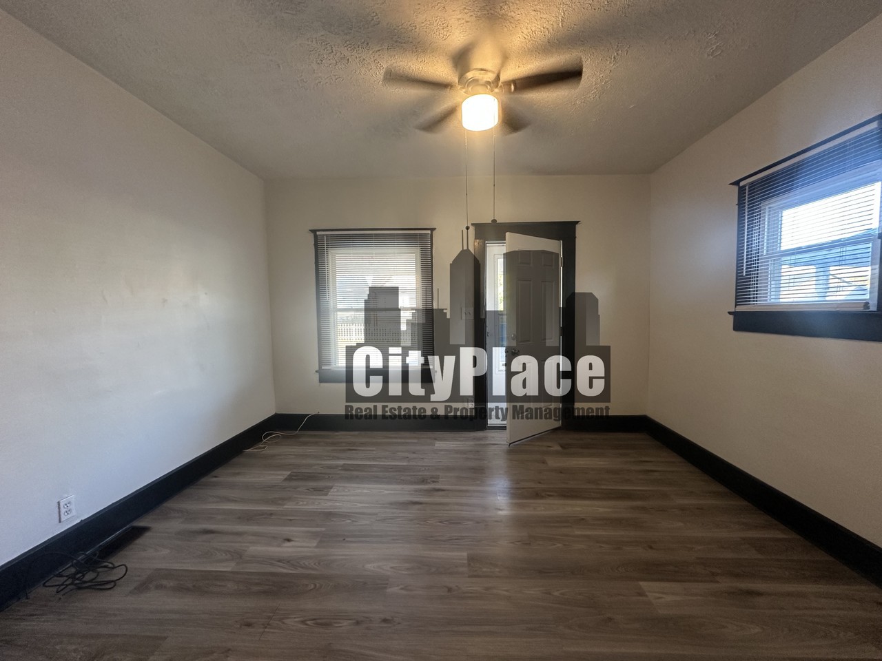 2113 Ringgold Ave - Photo 7 of 15