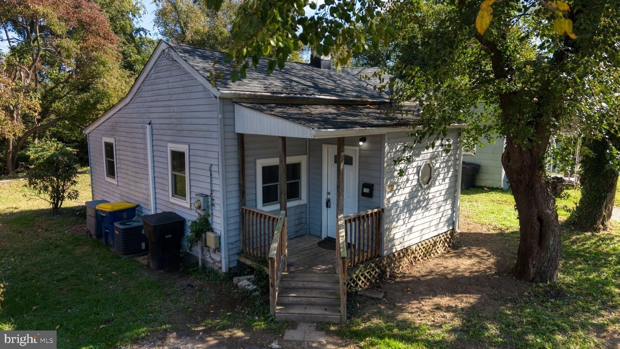 159 Mitscher Rd - Photo 2 of 29