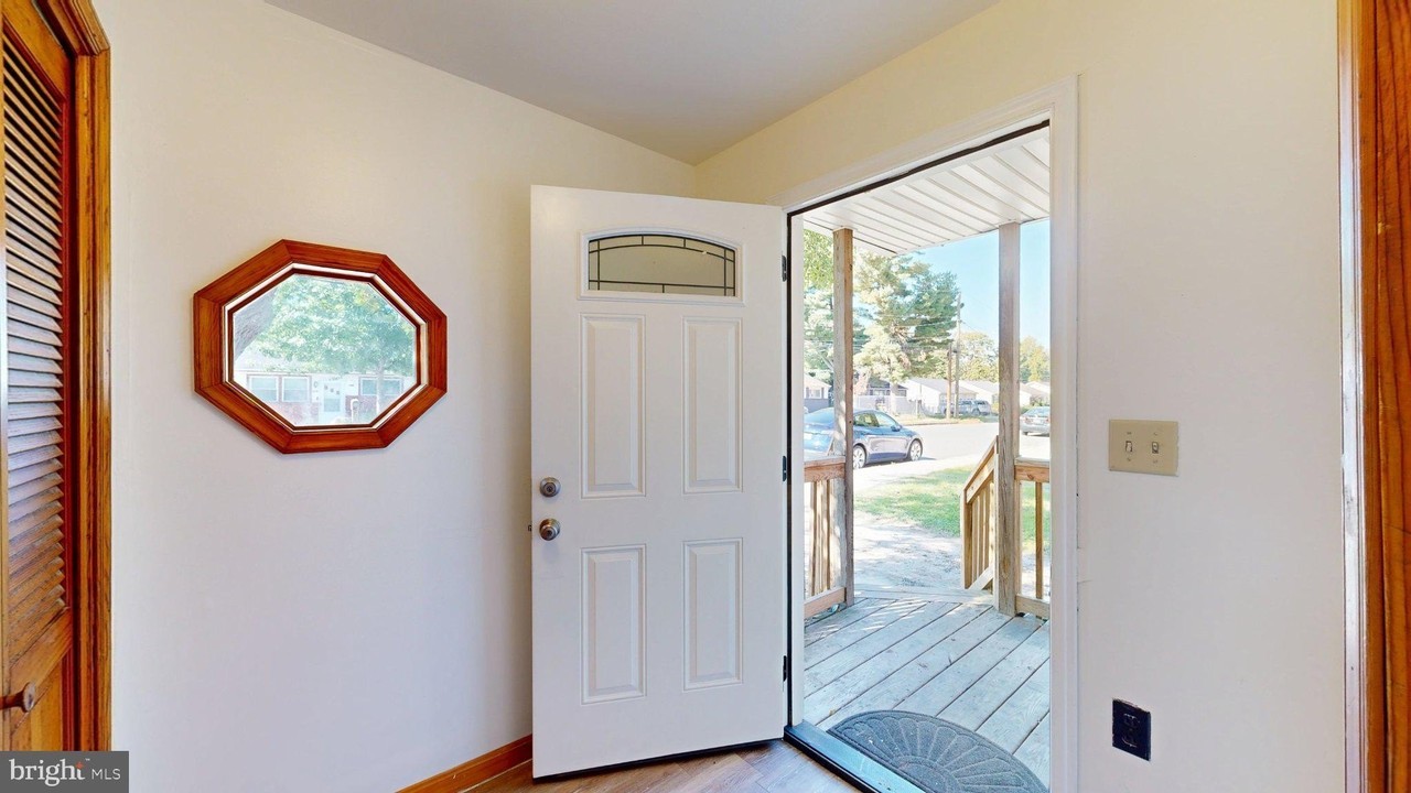 159 Mitscher Rd - Photo 4 of 29