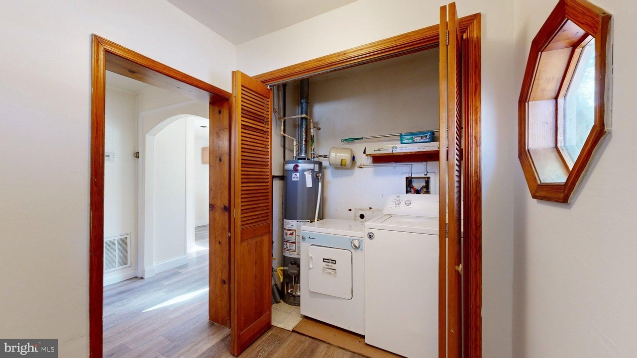 159 Mitscher Rd - Photo 5 of 29