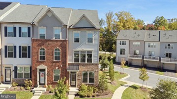 featured image of 3434 Plum Run Way