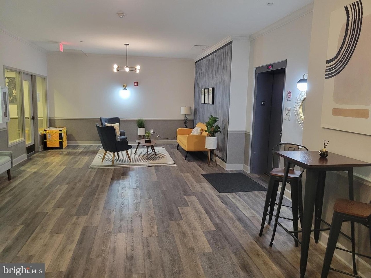 605 N Atlantic Ave #206 - Photo 3 of 33