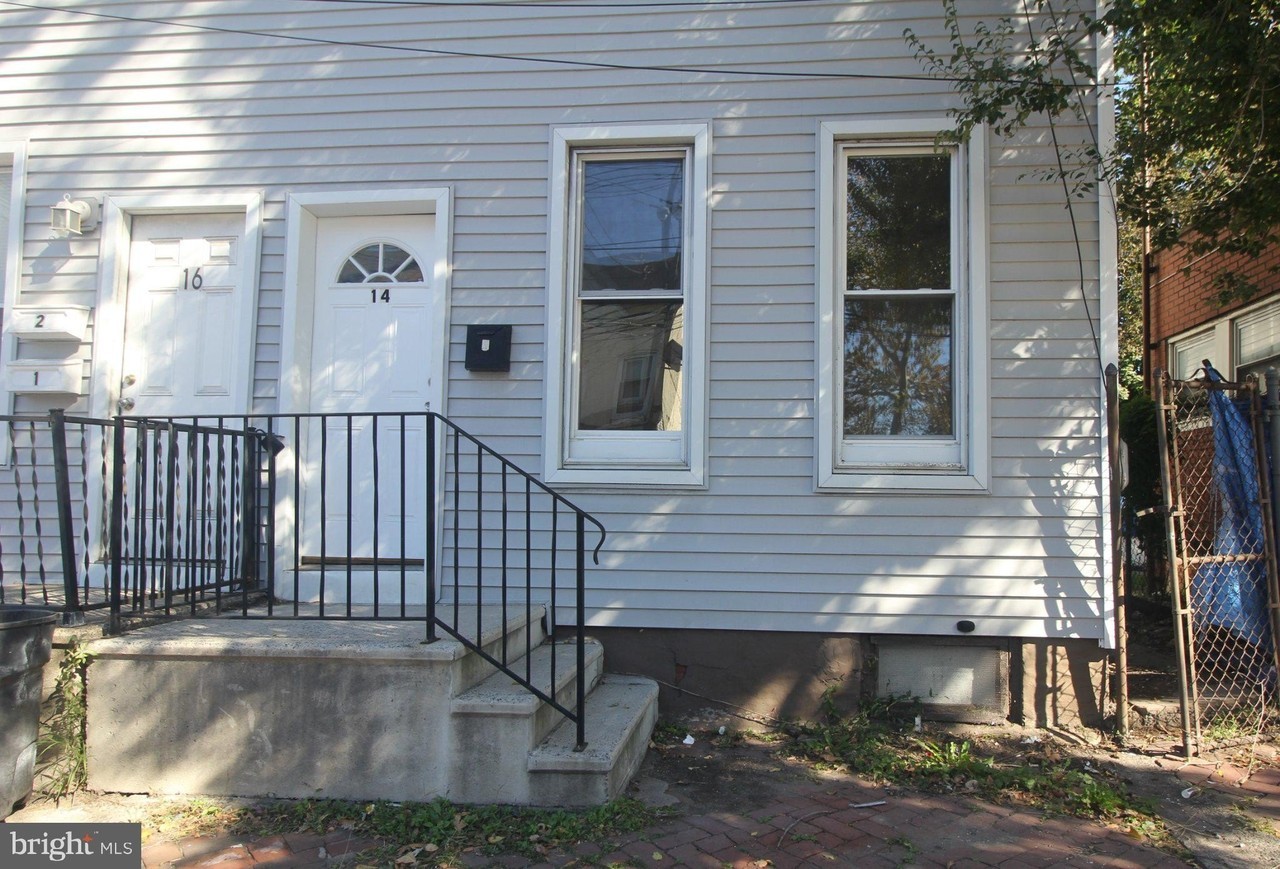 14 N Olden Ave - Photo 2 of 34