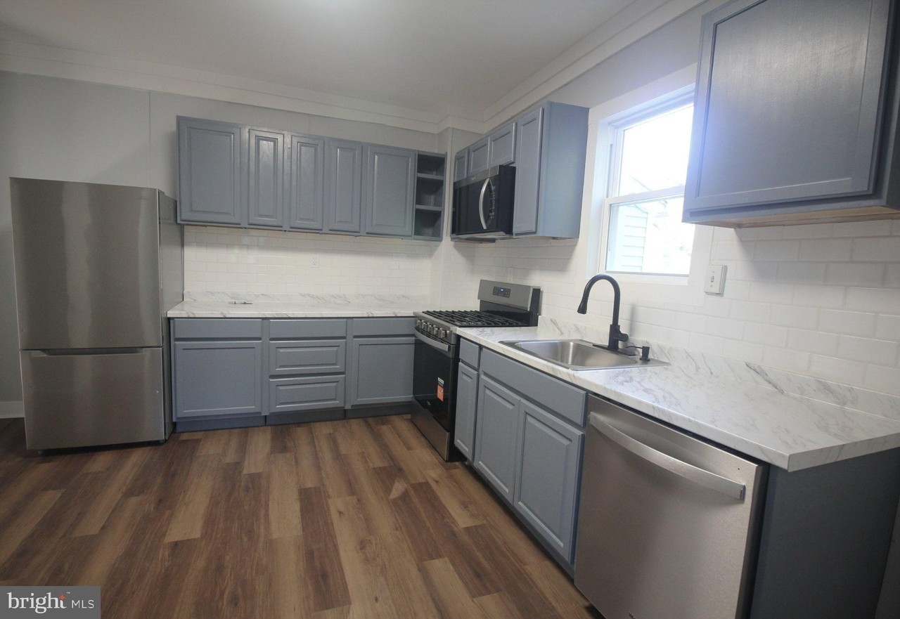 14 N Olden Ave - Photo 6 of 34