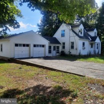 416 Poplar Rd - Photo 1 of 1