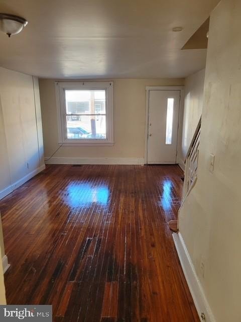 524 W Walnut Ln - Photo 4 of 5