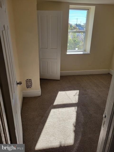 524 W Walnut Ln - Photo 5 of 5