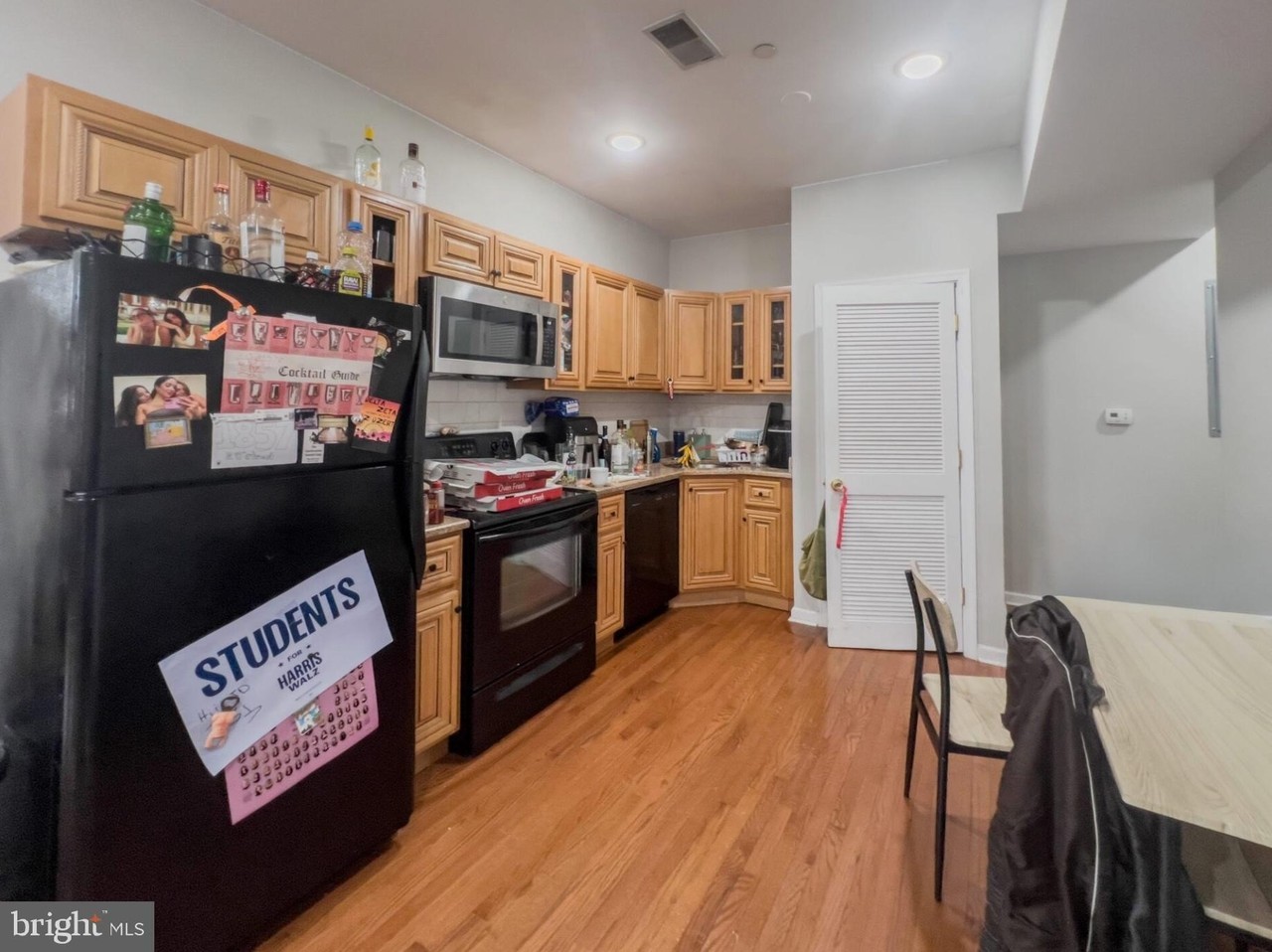 1857 N 17th St #C - Photo 5 of 10