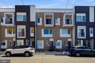 1643 N Randolph St - Photo 1 of 1