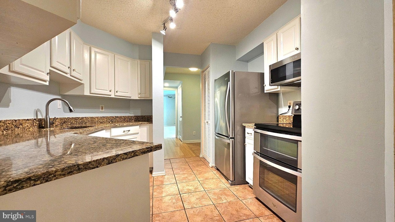 2100 Langston Blvd #116 - Photo 3 of 24
