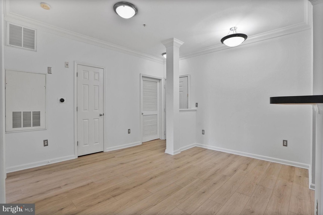 4854 Eisenhower Ave #253 - Photo 2 of 21