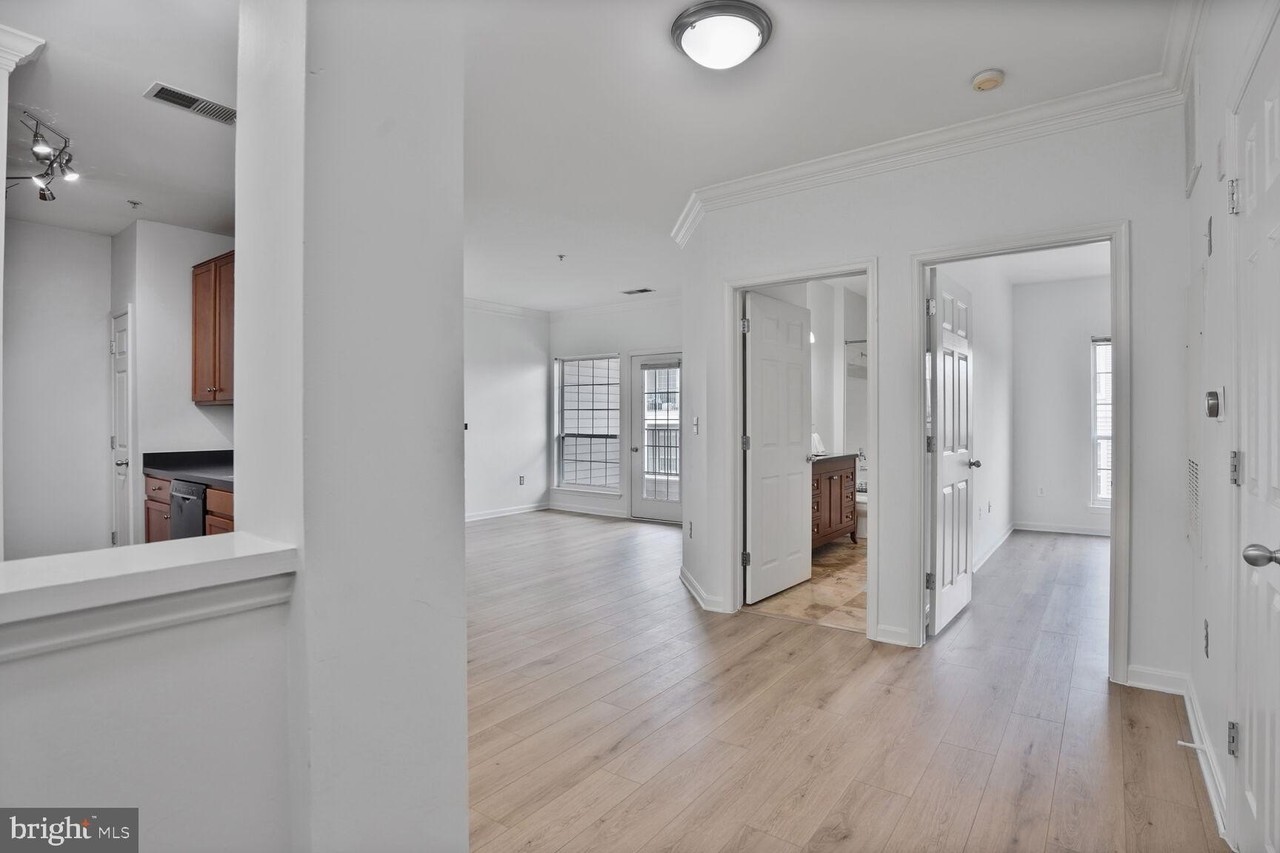 4854 Eisenhower Ave #253 - Photo 6 of 21
