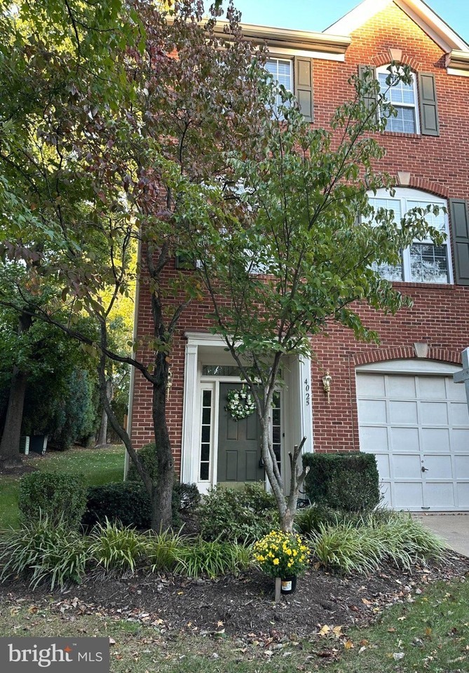 4025 Shaughnessy Ct - Photo 2 of 38