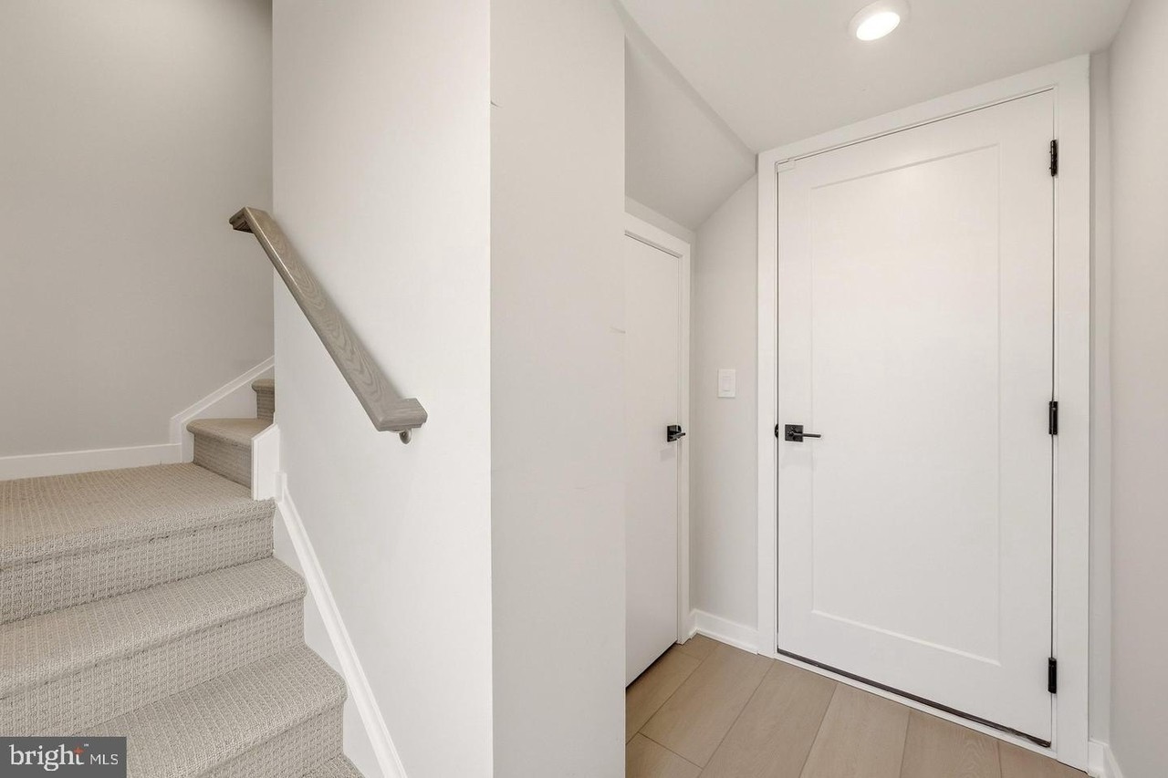 14347 Glen Manor Dr #204 - Photo 6 of 50