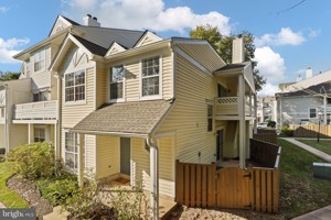 featured image of 14435 Fallscliff Ln #4