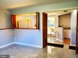 featured image of 1114 Clarke St