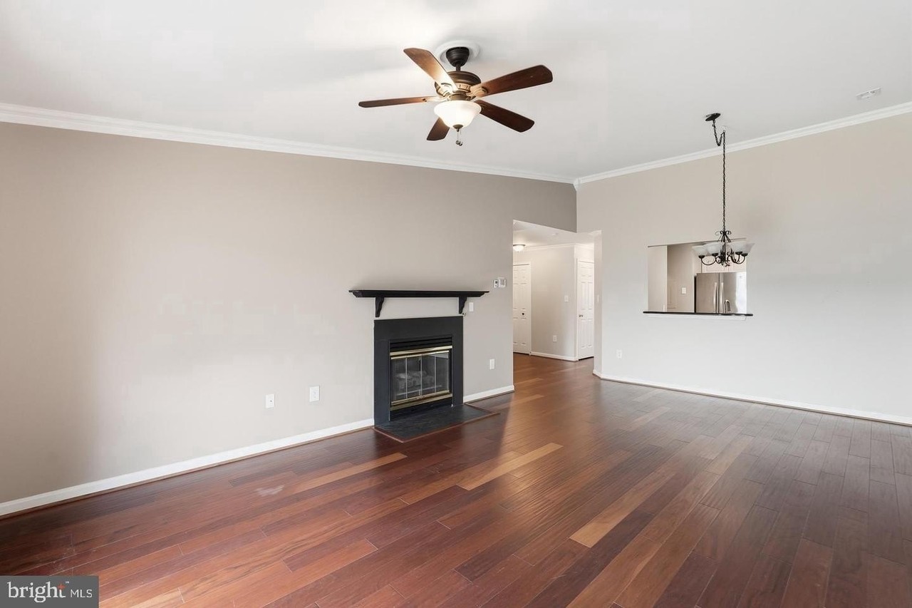 20583 Snowshoe Sq #301 - Photo 7 of 29