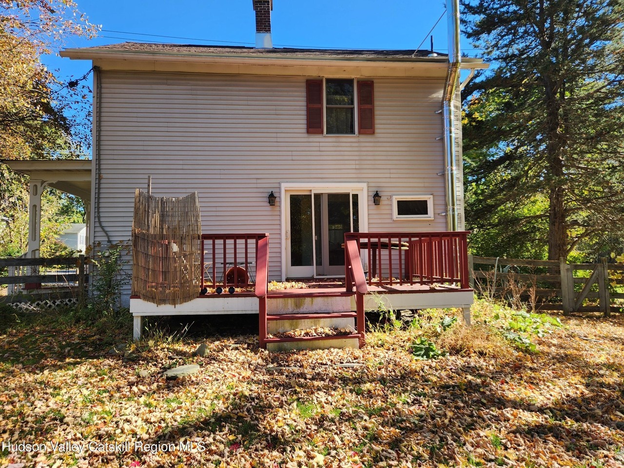 30 Fisk St - Photo 6 of 11