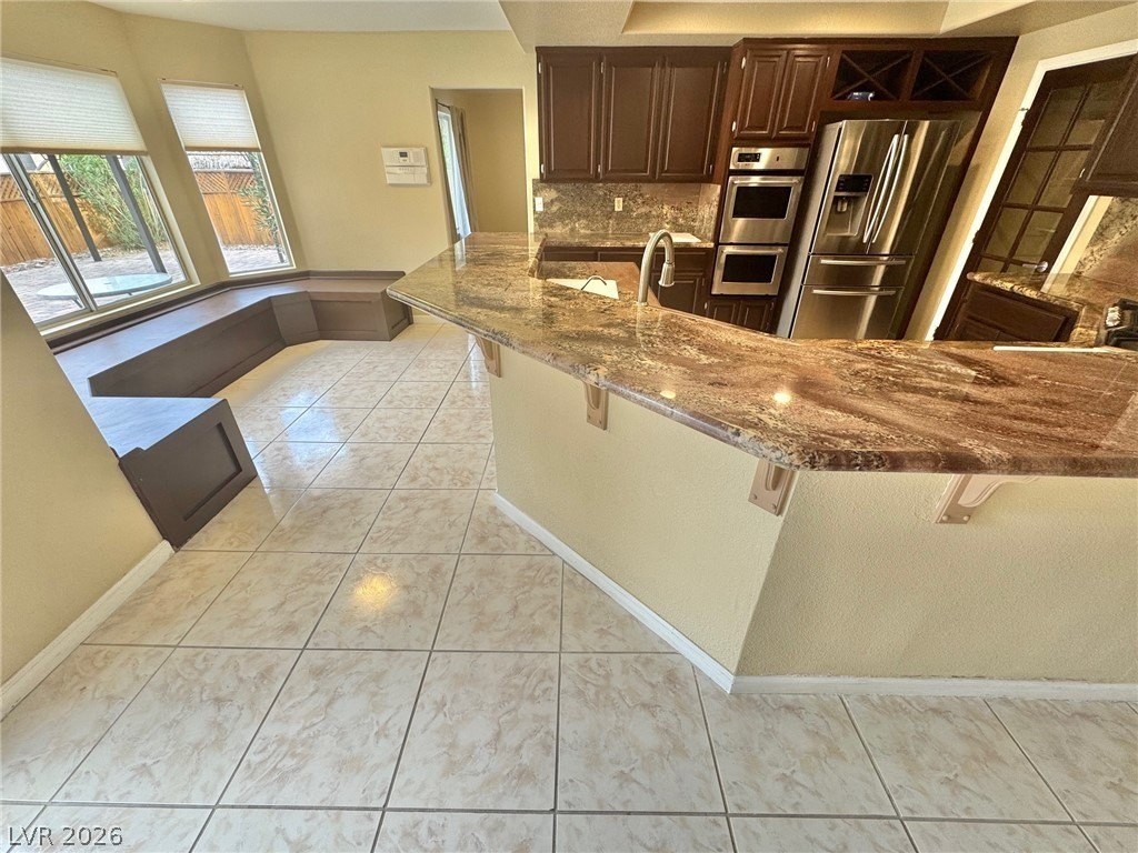 8240 Tivoli Cove Dr - Photo 6 of 38