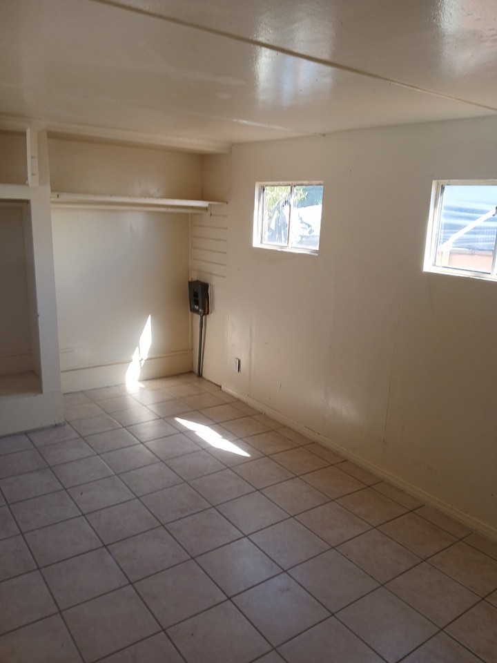 7520 Atlantic Ave #NA - Photo 4 of 6