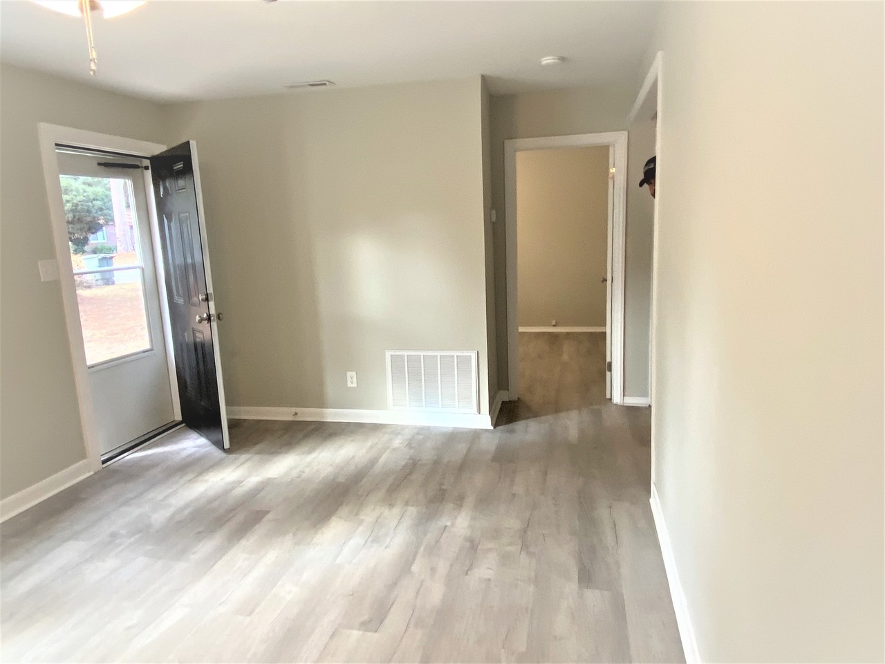 509 Eisenhower Dr #NA - Photo 5 of 24