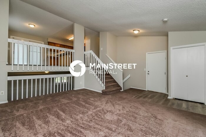 3930 Glenhurst St - Photo 3 of 17