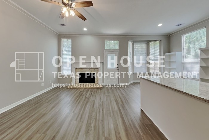 5302 Cedar Lodge Ct - Photo 5 of 20