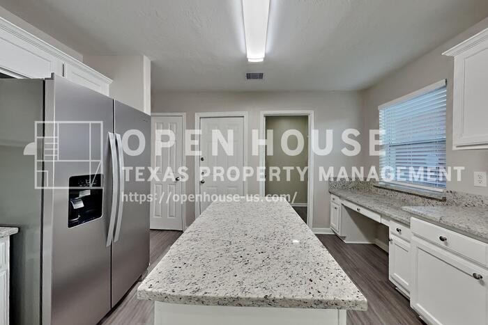 10 Wimberly Way - Photo 6 of 23