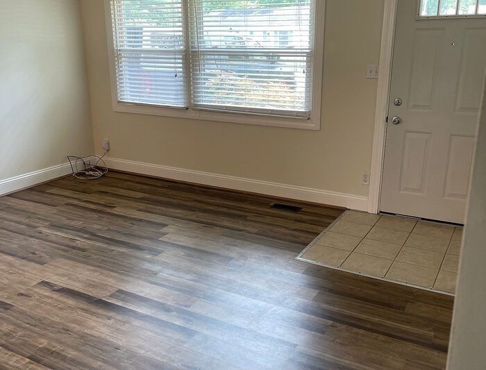 4296 Williams Ave - Photo 3 of 23
