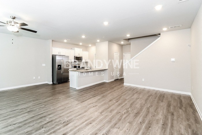 135 Windflower Way - Photo 4 of 29