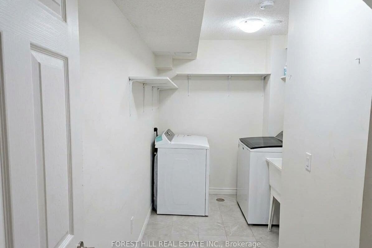 68 Blanchard Crescent - Photo 3 of 22
