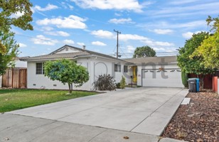 featured image of 4672 Burke Dr
