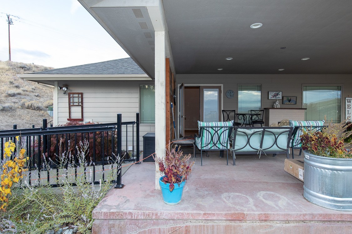 1332 Chucker Ln #1 - Photo 2 of 5