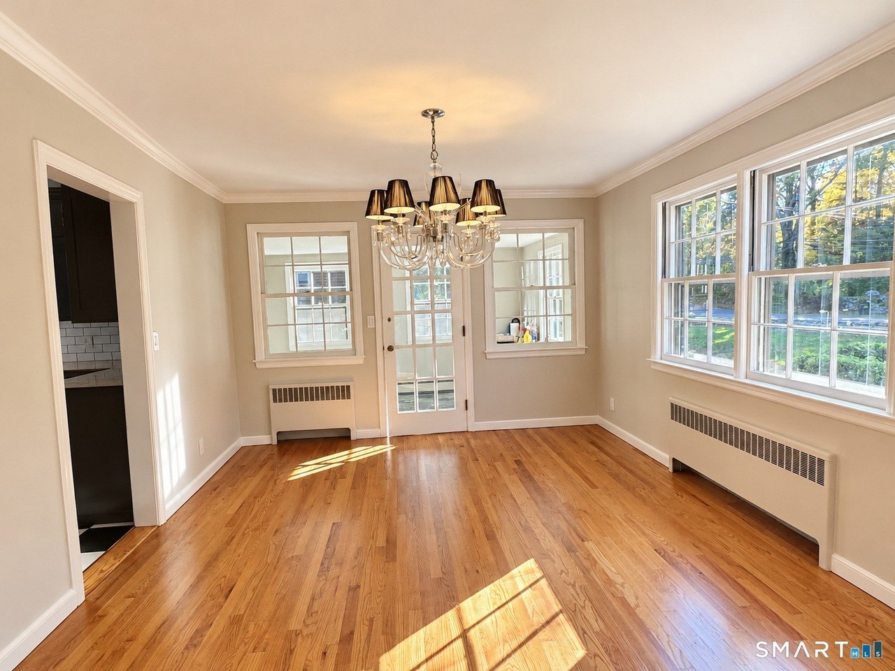 617 Webbs Hill Rd - Photo 7 of 20