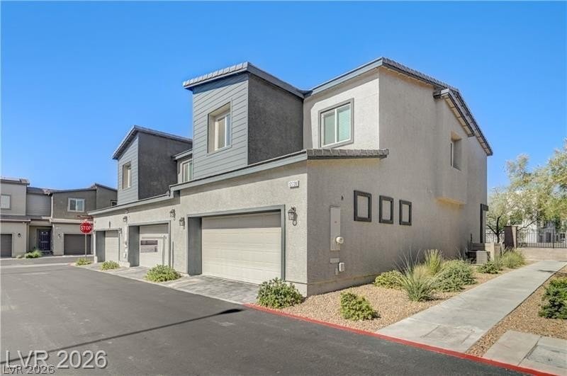 12726 Feathersong St - Photo 3 of 13