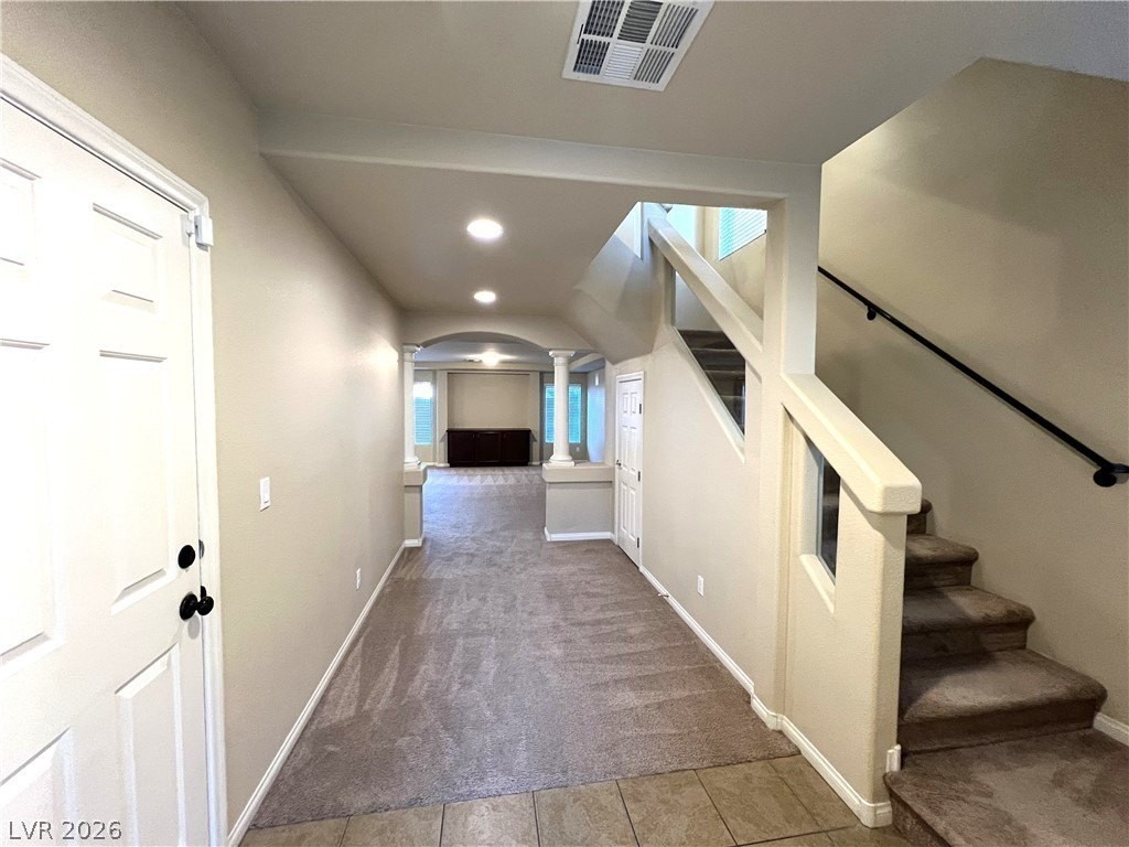 8376 Accolade St - Photo 3 of 45