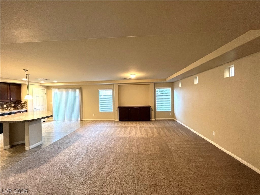 8376 Accolade St - Photo 4 of 45
