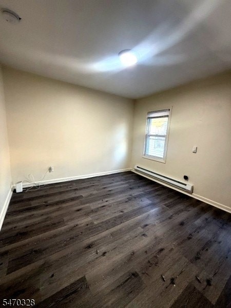 918 Grove St - Photo 3 of 7