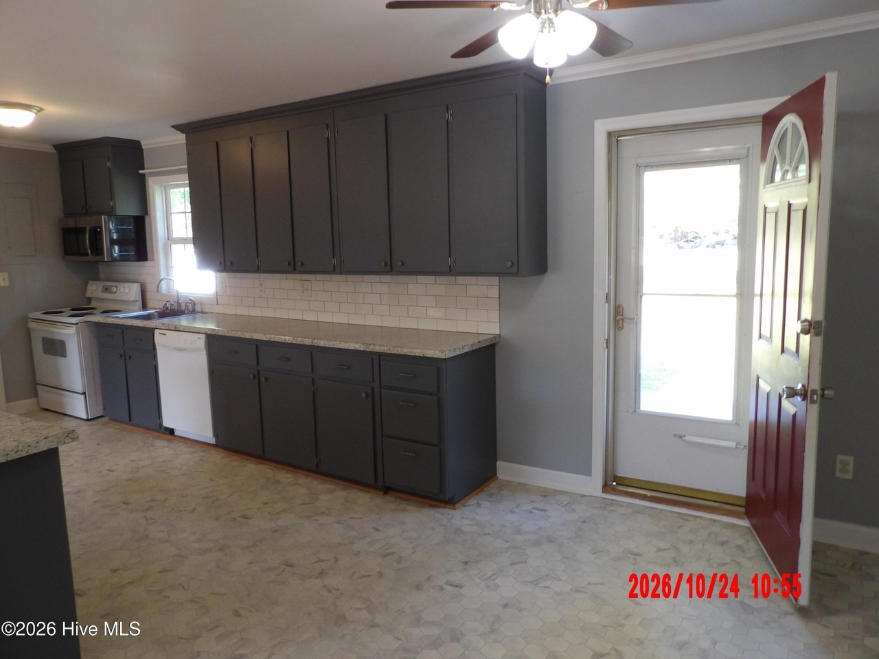 4664 Shiloh Rd - Photo 6 of 19