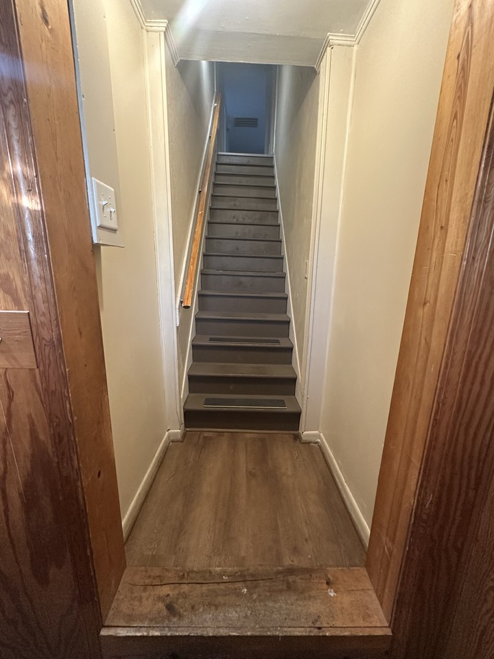 3717 W Water St #3 - Photo 3 of 25