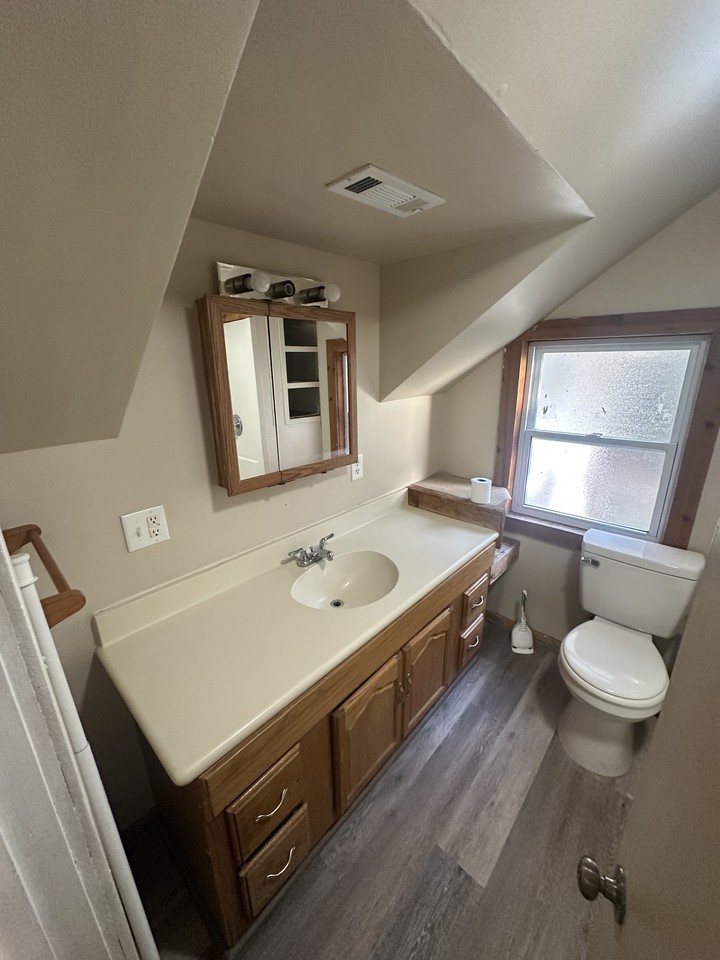 3717 W Water St #3 - Photo 7 of 25