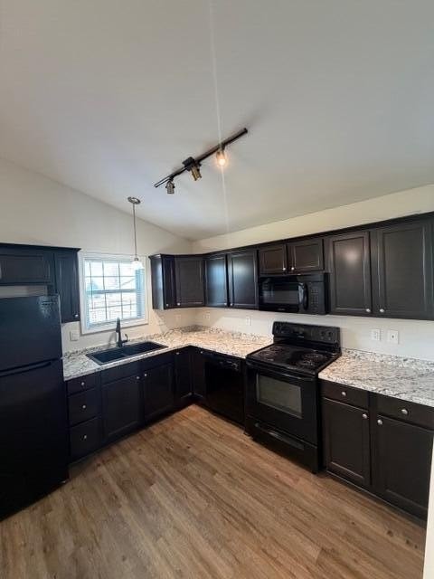152 Stephen Dr - Photo 5 of 24