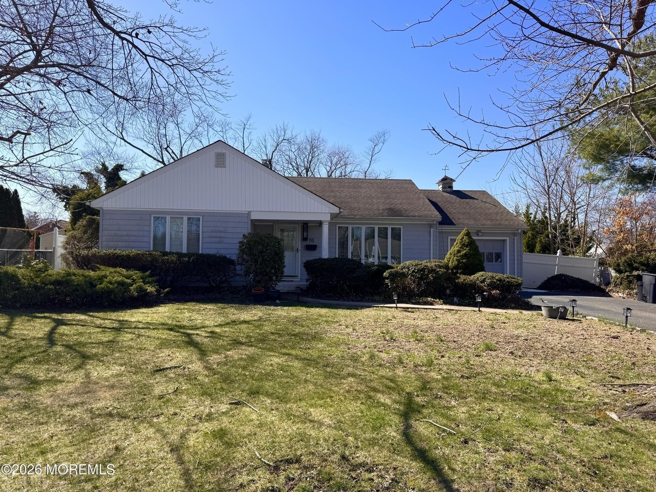 70 Maryland Ave - Photo 4 of 14