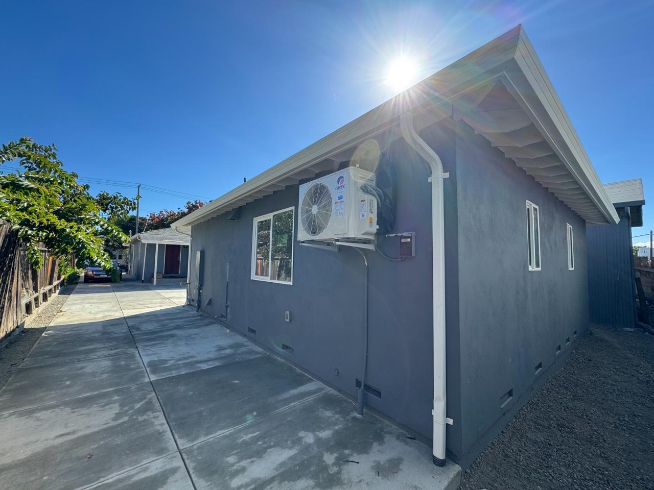 517 Madera Ave - Photo 3 of 3