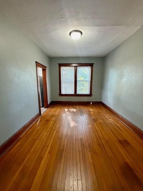1124 Isadore St - Photo 6 of 8