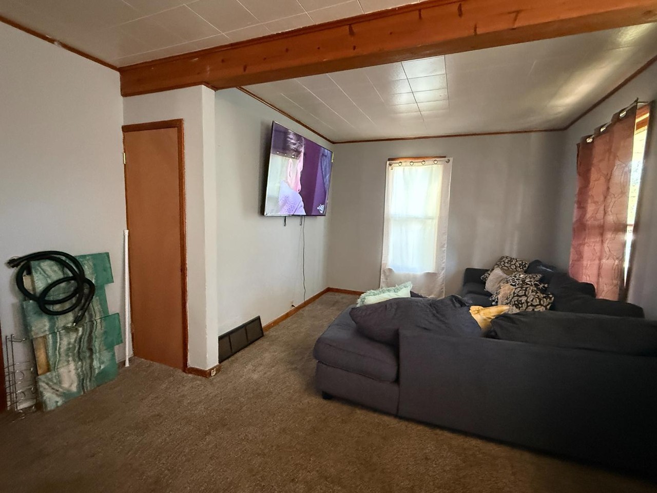 1726 6th St - Photo 6 of 20
